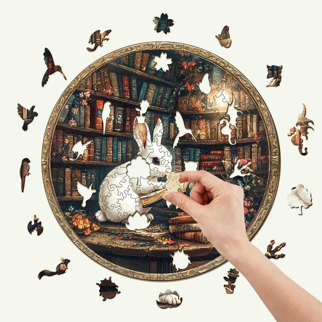 Puzzle en bois fantaisiste - Lapin de la bibliothèque magique
