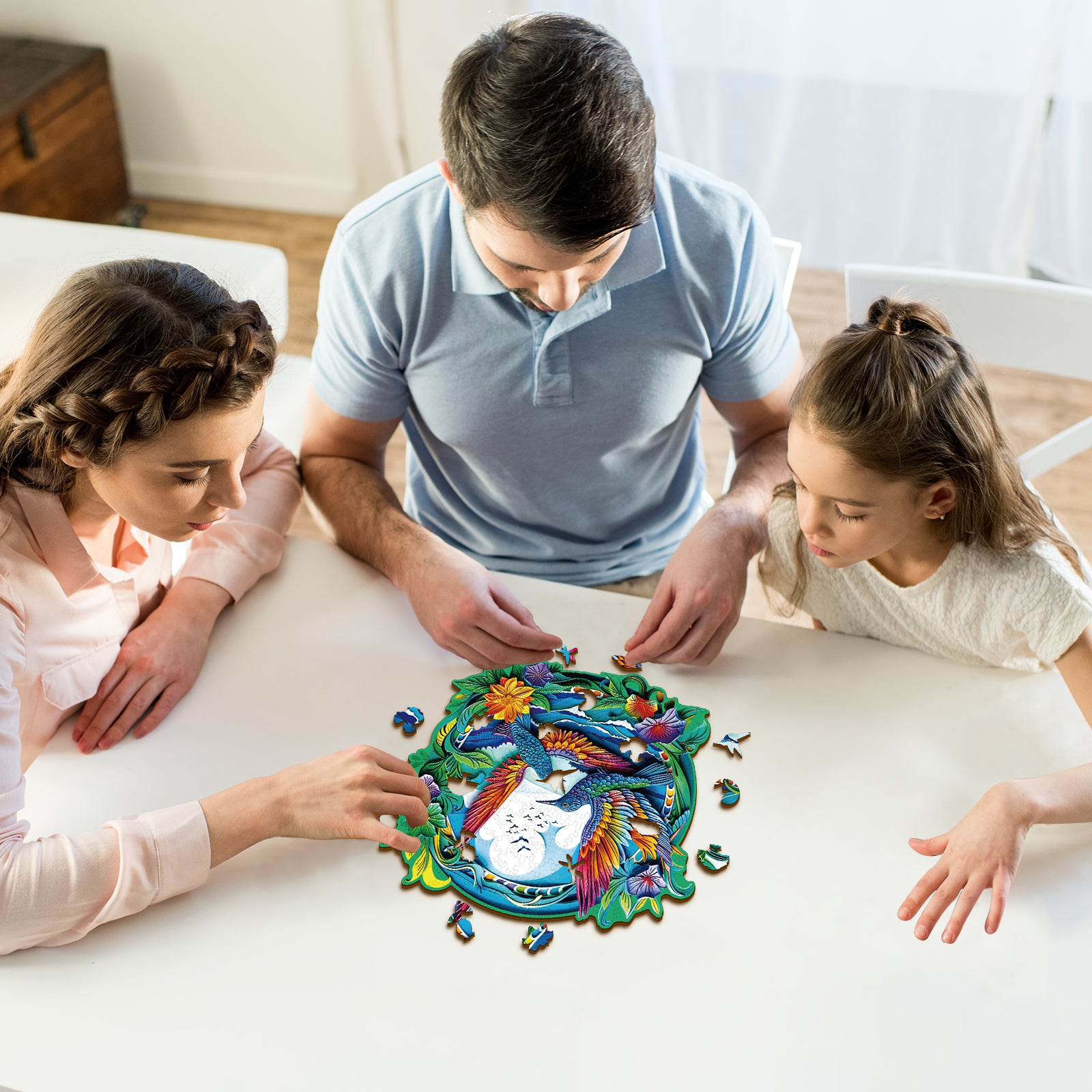 Whimsical Wooden Jigsaw Puzzle - Beautiful hummingbird - pickApuzzle