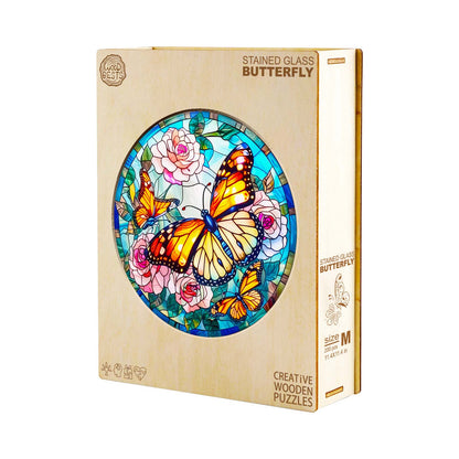 Skurriles Holzpuzzle – Buntglas-Schmetterling